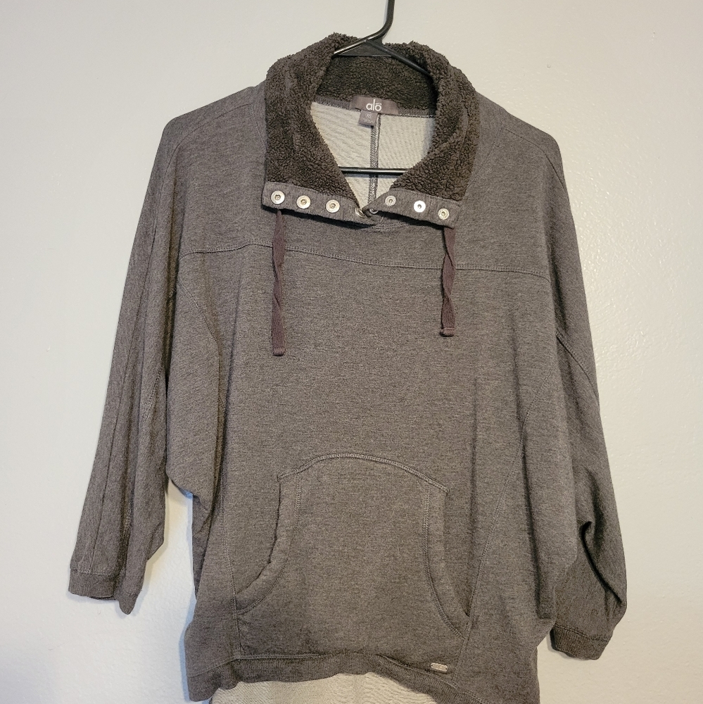 Alo long sleeve